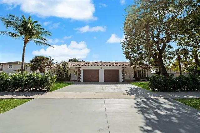 3 of 40 - 2200 Ne 36th St, #1-2, Fort Lauderdale, FL
