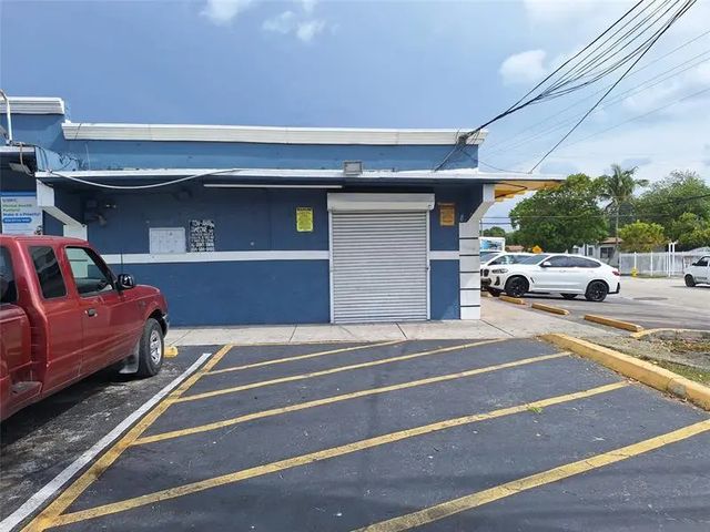 2 of 11 - N/A, Fort Lauderdale, FL