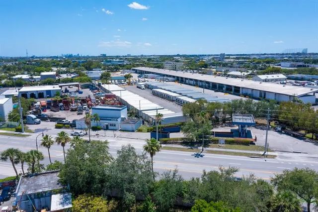 4 of 13 - 1126 Dr Martin Luther King Jr Blvd, Pompano Beach, FL