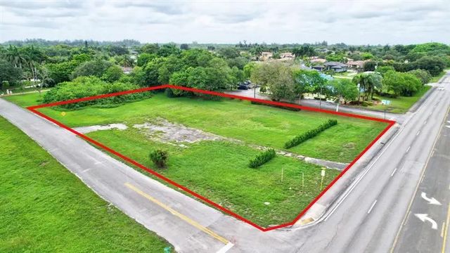 5655 Davie Road, Davie