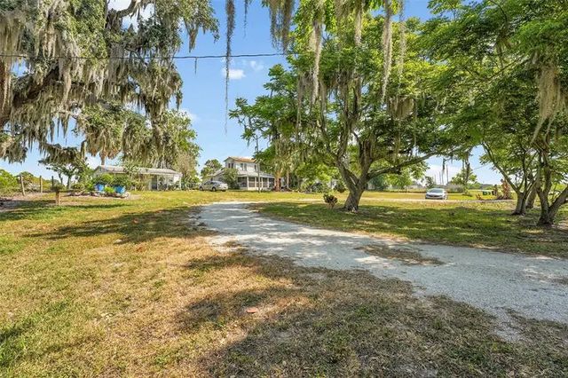 4 of 27 - 651 State Road 78, Okeechobee, FL
