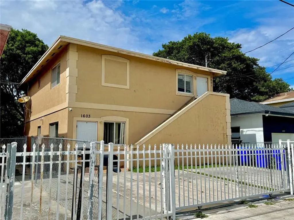 1601 Nw 62nd Ter, Miami