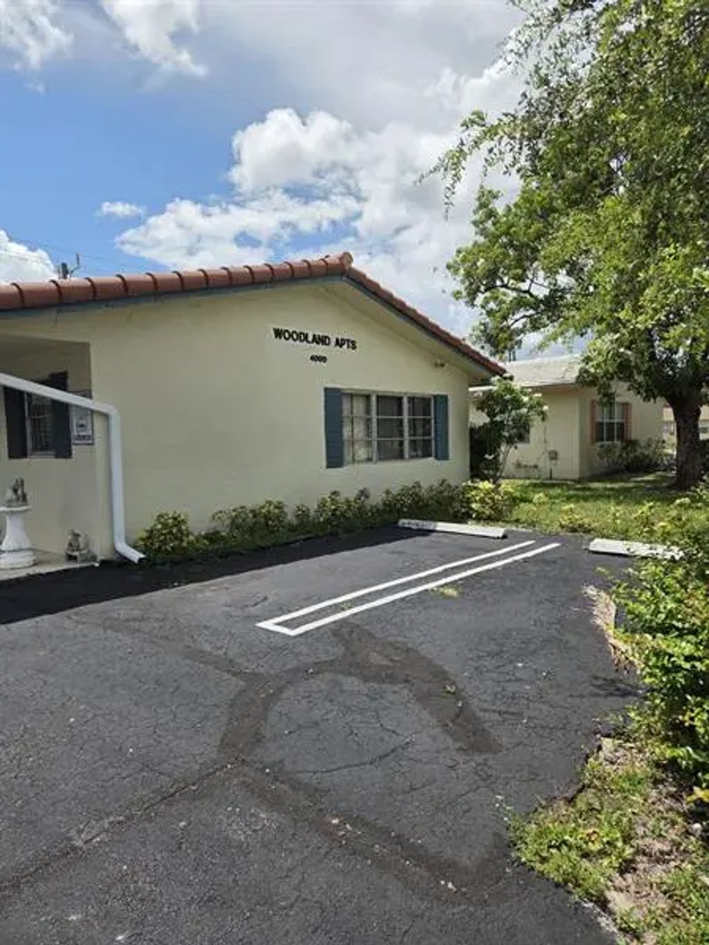 4000 Nw Woodside Dr, Coral Springs