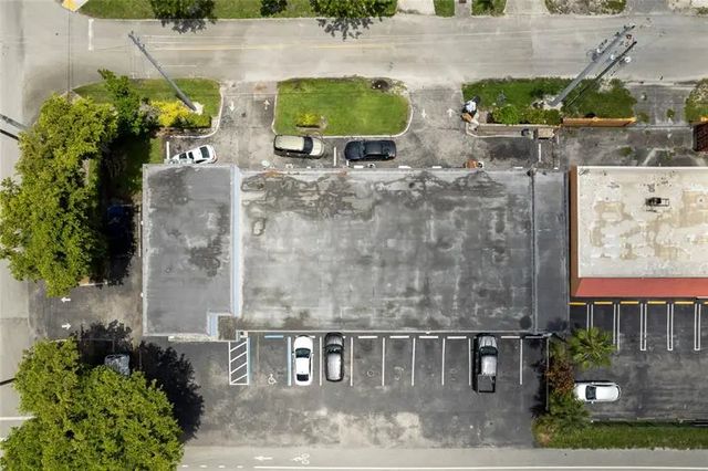 2 of 4 - 167xx Nw 44th Ave, Miami Gardens, FL