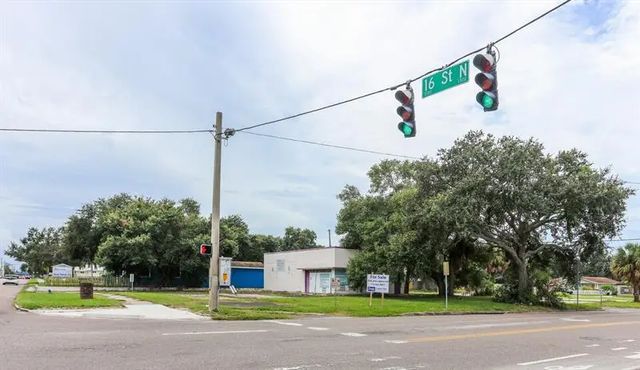 3 of 5 - 1246 N 16th St, St Petersburg, FL