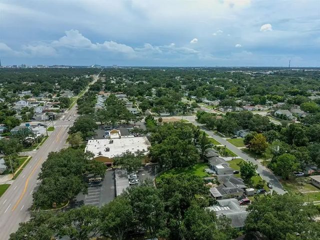 5 of 27 - 4100 N 16th St N, St Petersburg, FL