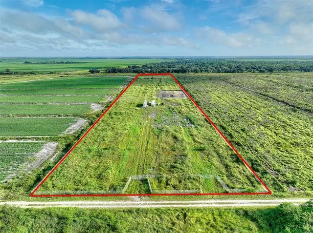 2 of 12 - 7050 6th Rd, LaBelle, FL