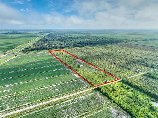 3 of 12 - 7050 6th Rd, LaBelle, FL