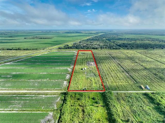 4 of 12 - 7050 6th Rd, LaBelle, FL