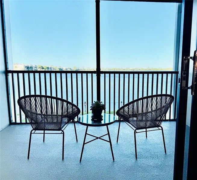 Photo of Listing #F10529327