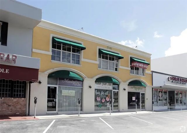 2 of 19 - 2745 E Oakland Park Blvd, Fort Lauderdale, FL