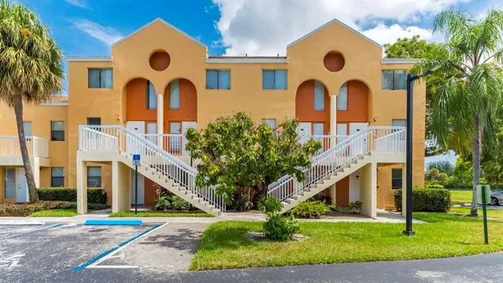 5200 Nw 31st Ave 96 &  98, Fort Lauderdale
