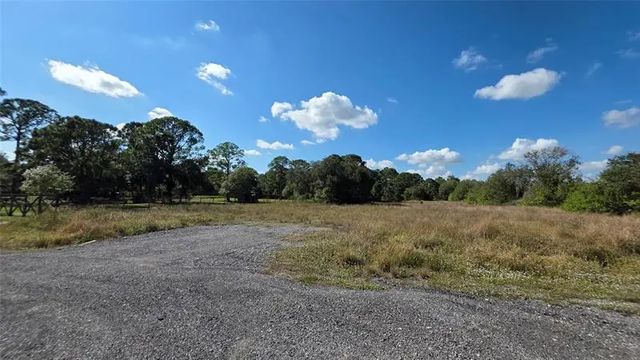 3 of 11 - 380 N Jinete St, Clewiston, FL