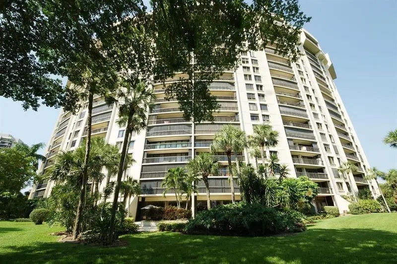 Photo of Listing #F10538645