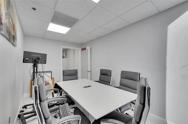 5 of 40 - 12550 Biscayne Blvd 702, North Miami, FL