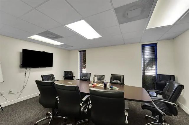 5 of 12 - 1400 E Oakland Park Blvd 100, Oakland Park, FL