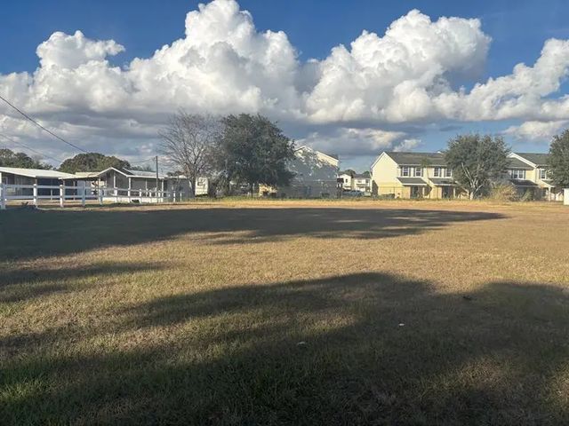 3 of 4 - 631 Se Us Highway 441, Okeechobee, FL