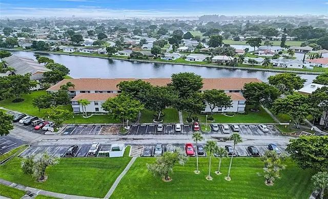 4 of 45 - 111, Tamarac, FL
