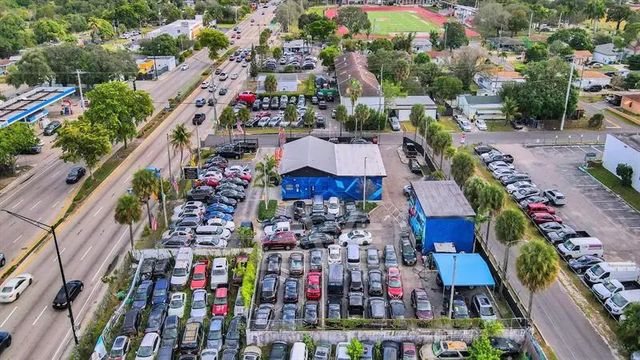 2 of 12 - 1730 W Sunrise Blvd, Fort Lauderdale, FL