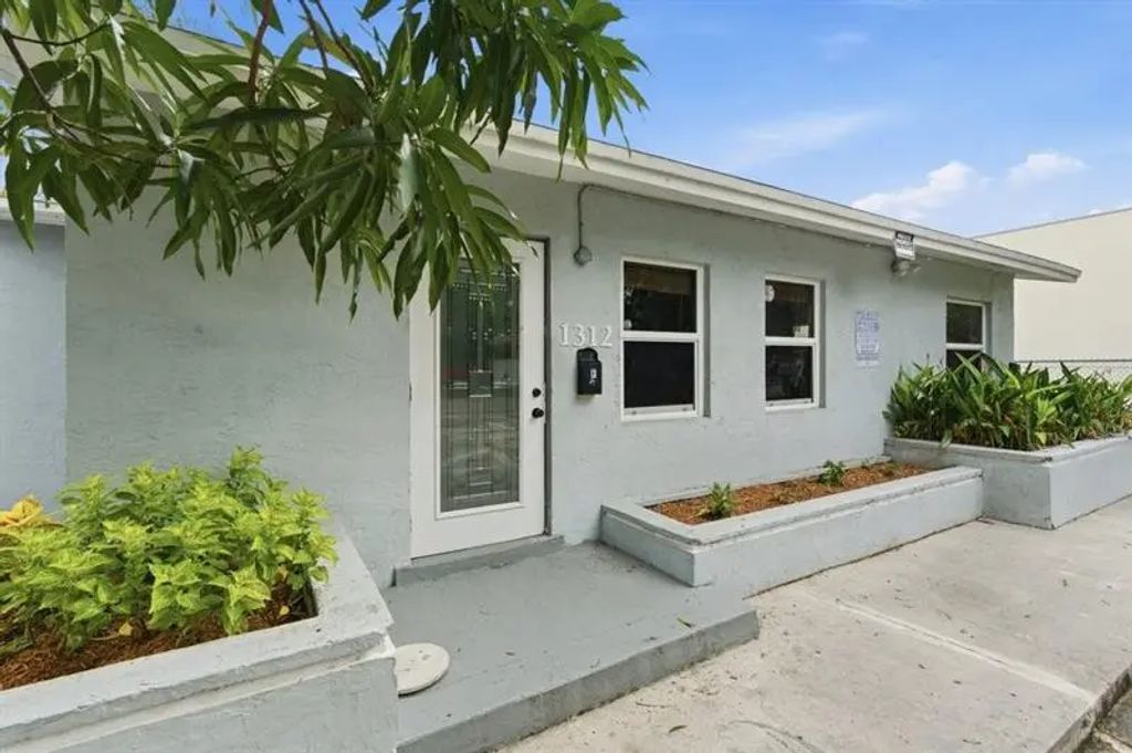 1312 Ne 5th Ave, Fort Lauderdale