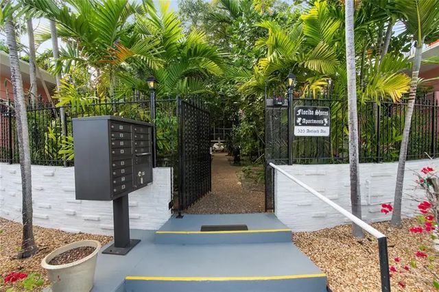 3 of 45 - 525 Antioch Ave, Fort Lauderdale, FL