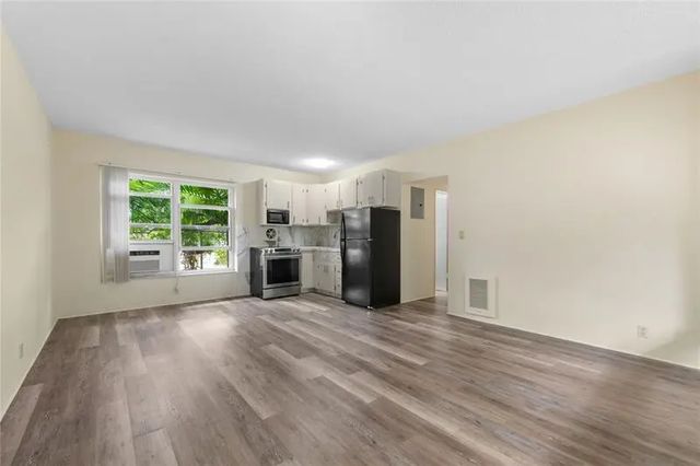5 of 45 - 525 Antioch Ave, Fort Lauderdale, FL