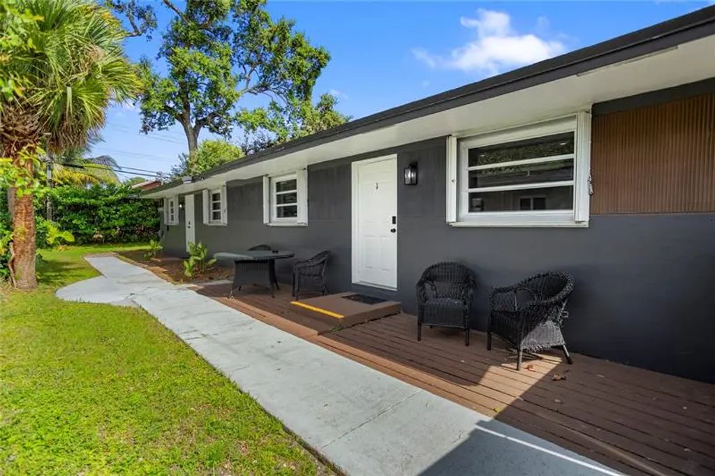 827 Sw 29th St, Fort Lauderdale