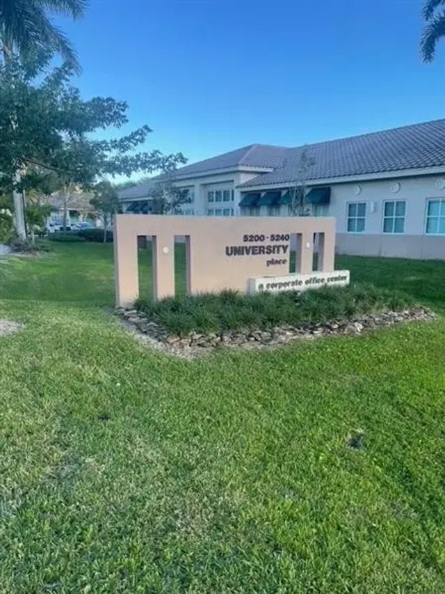 2 of 9 - 5220 University Dr 109c, Davie, FL