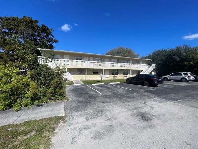 2 of 21 - 751 Nw 5th St, Fort Lauderdale, FL