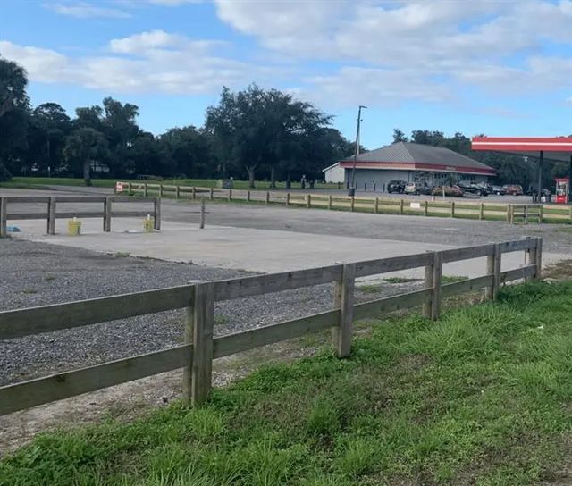 1600 State Road 70, Okeechobee