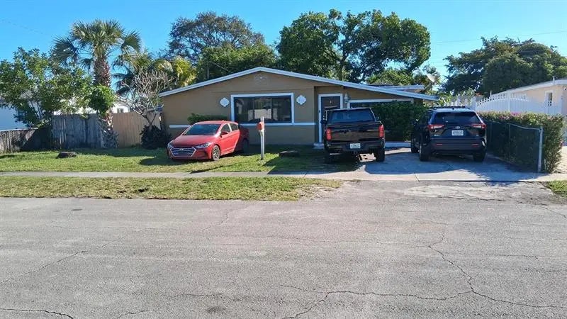 301 N 66th Ave, Hollywood