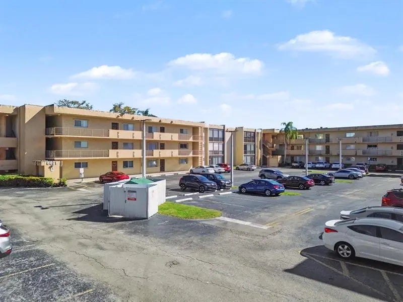 Photo of Listing #F10550220