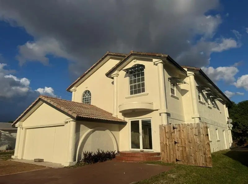 Photo of Listing #F10550878