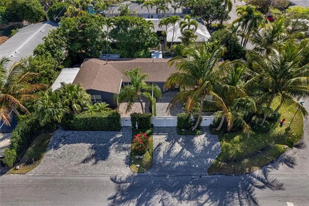 2000 Ne 18th St, Fort Lauderdale
