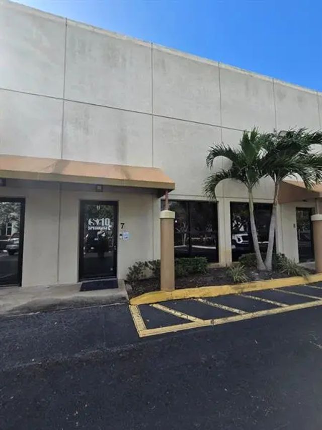 3 of 20 - 3660 Nw 126th Ave 6 & 7, Coral Springs, FL