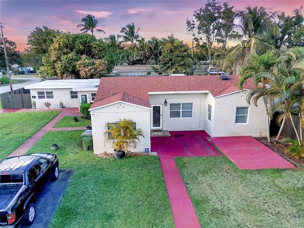 707 Ne 15th St, Fort Lauderdale