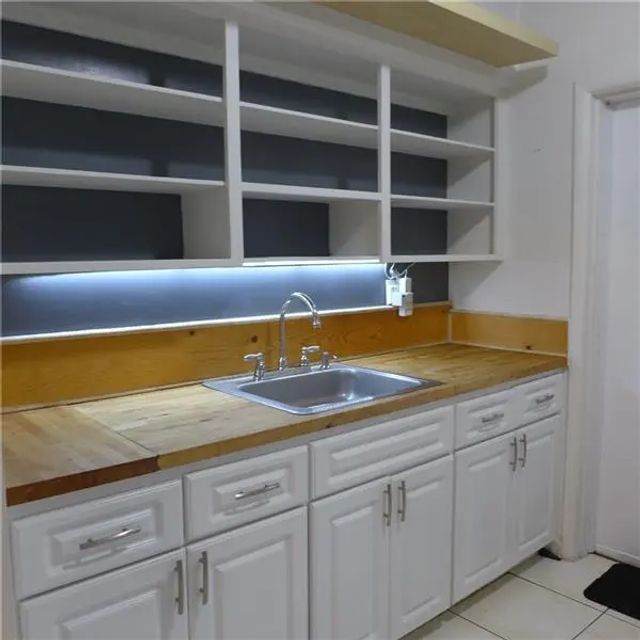 2 of 51 - 812 Ne 15 Avenue, Fort Lauderdale, FL