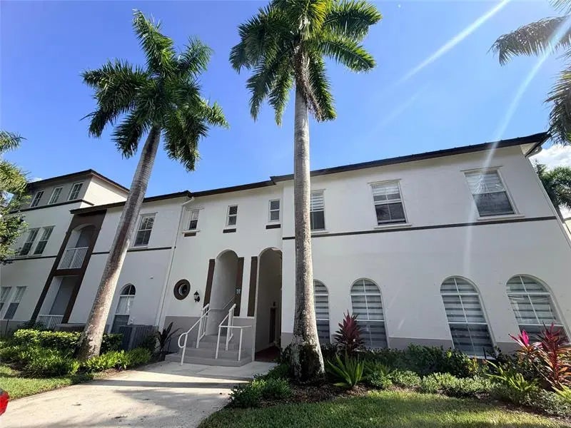 Photo of Listing #F10555335