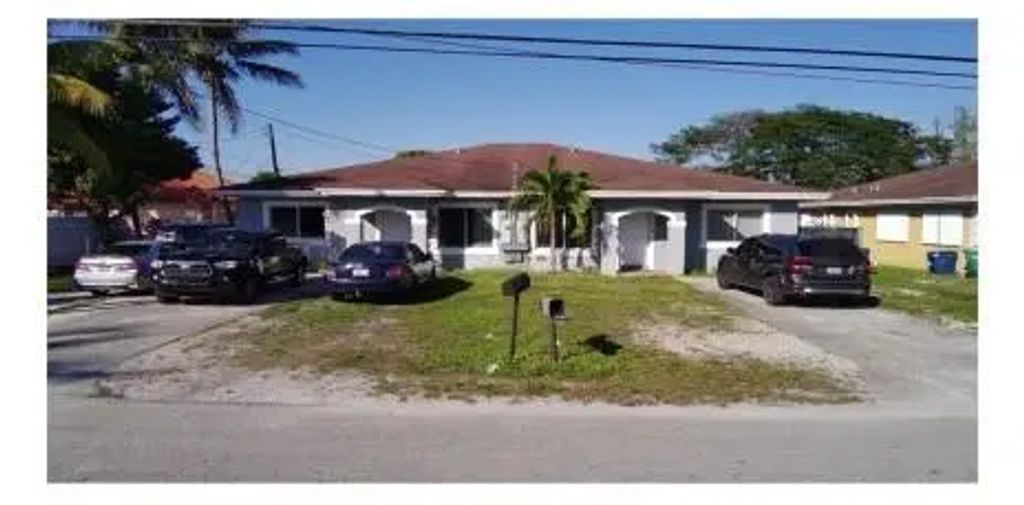 2821 Nw 106th St, Miami