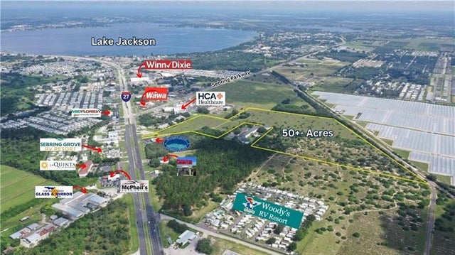 1 of 5 - 2000 Village Grove Blvd, Sebring, FL