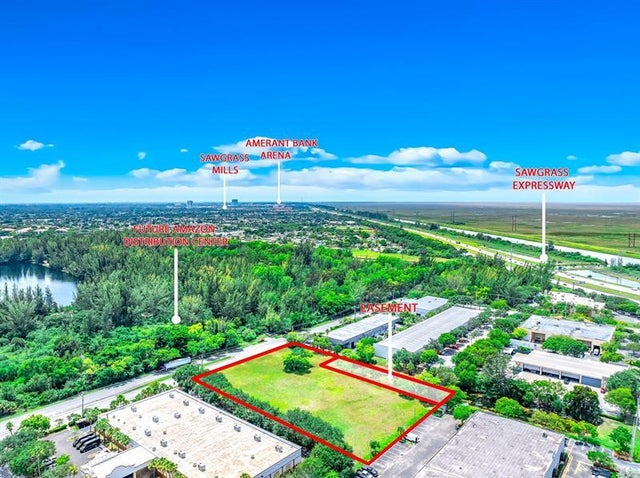 3 of 9 - 10801 Nw 50th St, Sunrise, FL