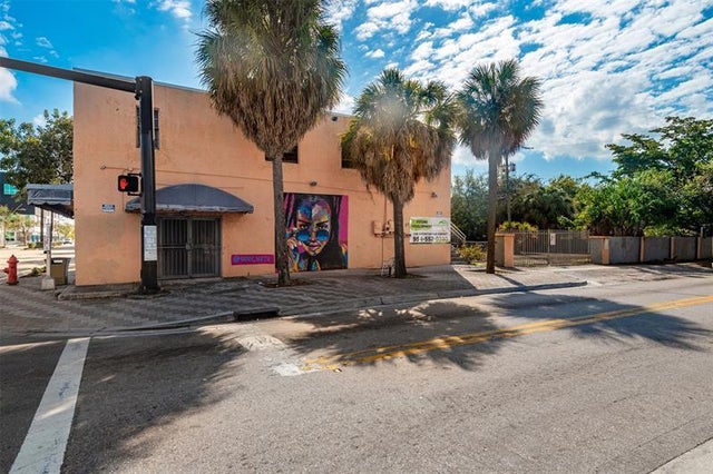 5 of 31 - 1448 Nw 6th St, Fort Lauderdale, FL