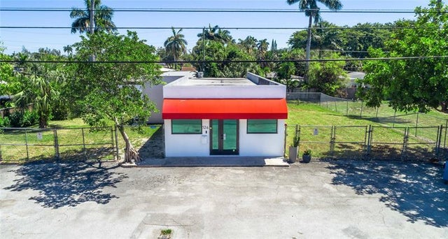 1 of 22 - 126 Ne 1st Ave, Dania, FL