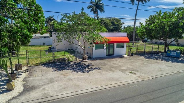3 of 22 - 126 Ne 1st Ave, Dania, FL