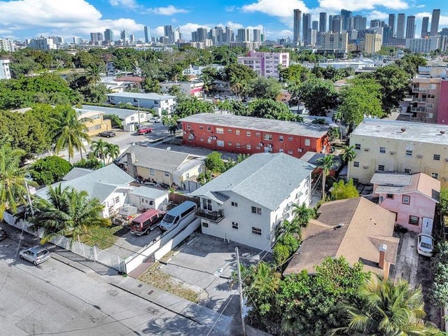 2 of 41 - 429 Nw 10th Ave, Miami, FL