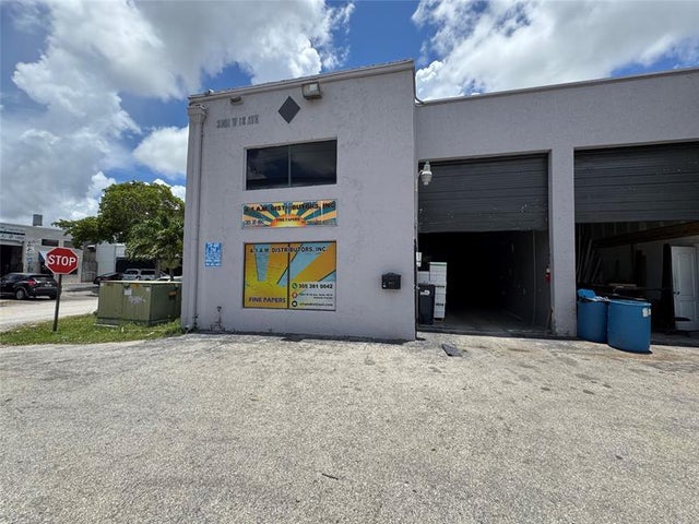 2 of 27 - 3901 W 18th Ave 901a, Hialeah, FL