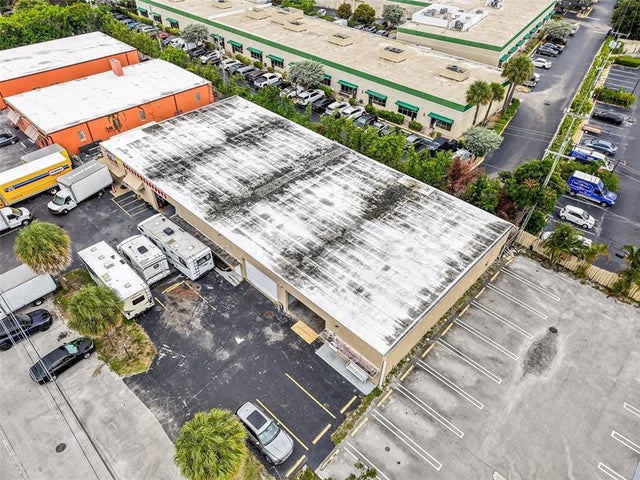 4 of 34 - 1501 Nw 1st Ct A, Boca Raton, FL