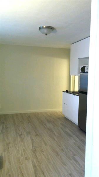 4 of 25 - 1100 Ne 18th Ct 1-8, Fort Lauderdale, FL