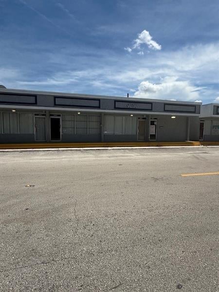4 of 4 - 6132- 6136 Nw 11th St 14-15-16, Sunrise, FL