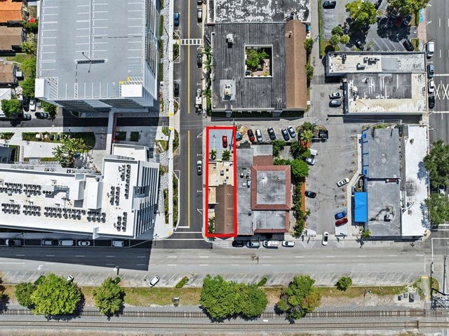 1 of 40 - 2040 N Polk St, Hollywood, FL